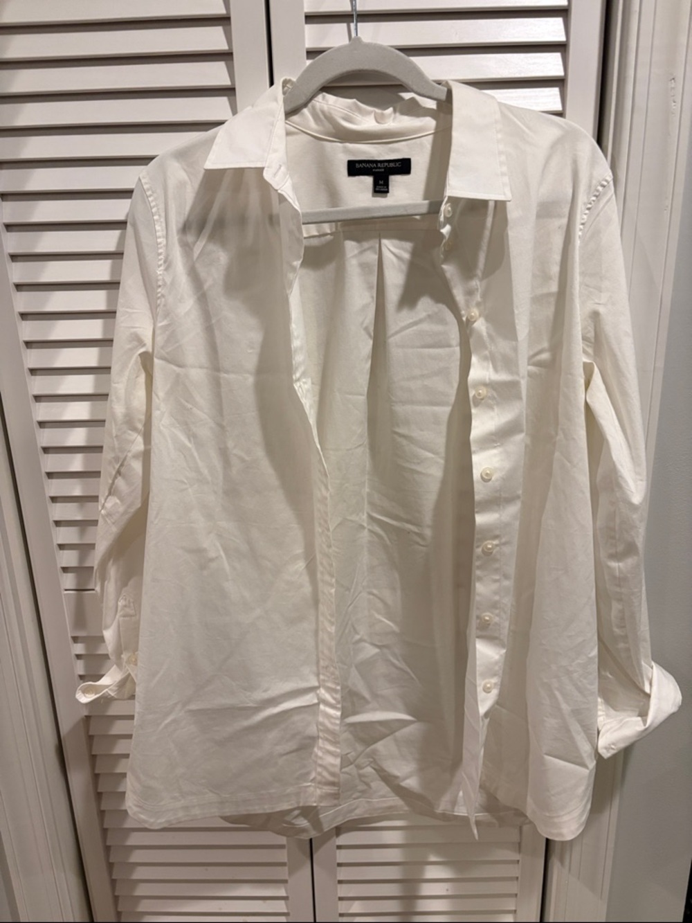 Banana Republic White Button-Down Shirt